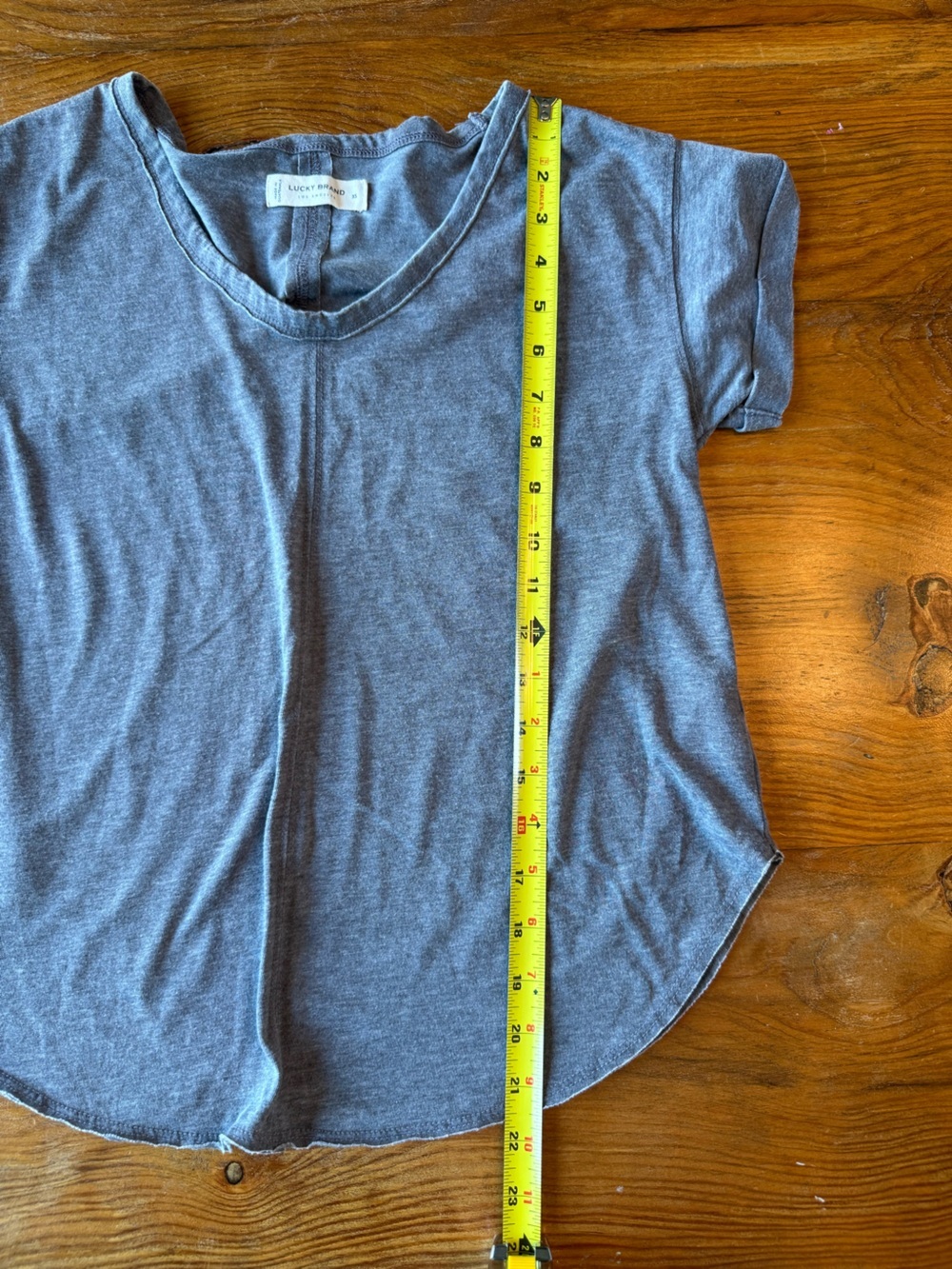 Lucky Brand Women's Grey Short Sleeve Burn Out V-Neck Tee XS - Picture 5 of 7